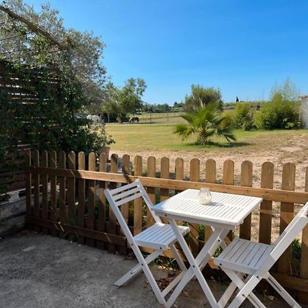 « La Parenthese » Gite En Camargue Arles Ngoại thất bức ảnh